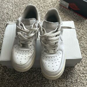 Air Force 1 white